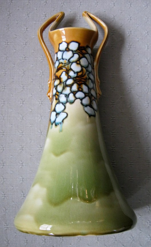 Minton Secessionist Vase Shape 3508